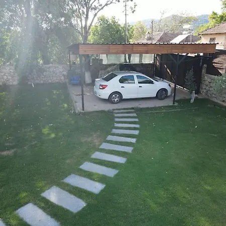 Miro House Vilă *